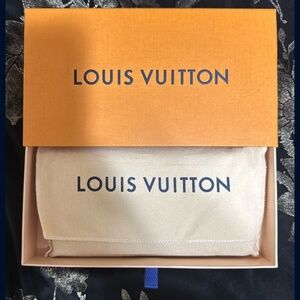 Louis Vuitton Red Sarah patent leather wallet